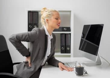 9 Ergonomic Tips to Be More Comfortable at Work