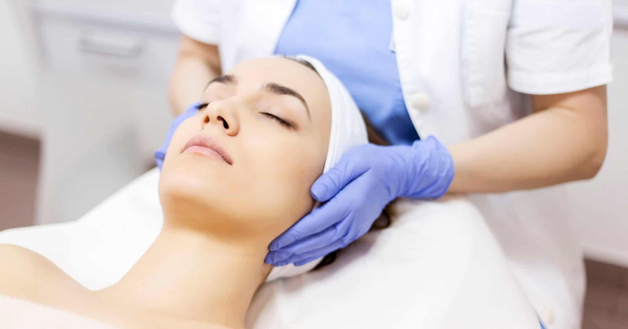 Aesthetician: Complete Overview about The Role - Education Is Around